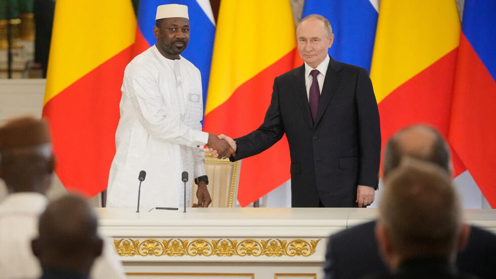Rencontre entre Assimi Goïta et Vladimir Poutine au Kremlin