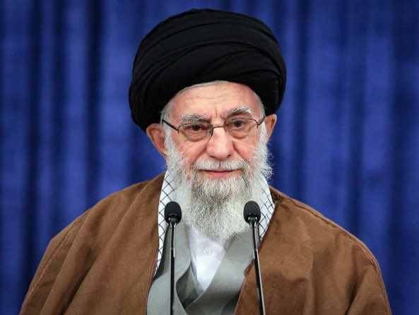 Khamenei s'adressant à la nation