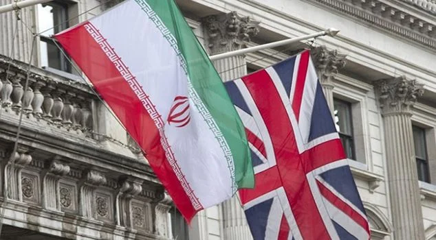 Évacuation de l'ambassade britannique en Iran