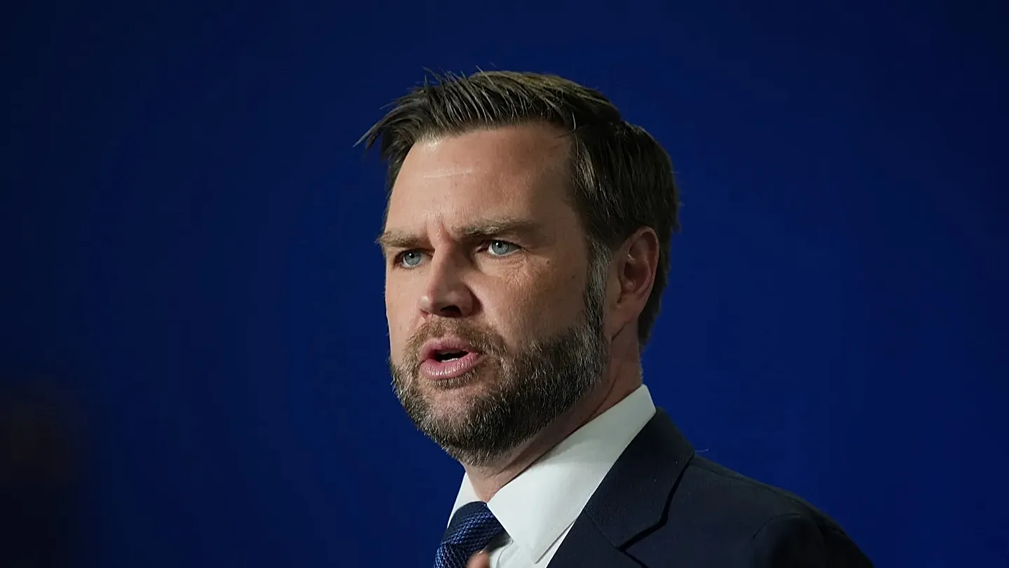 JD Vance s'exprime sur l'Iran et le détroit d'Ormuz