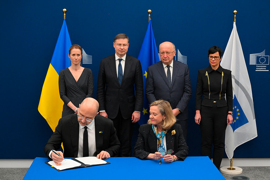 Signature des accords UE-Ukraine